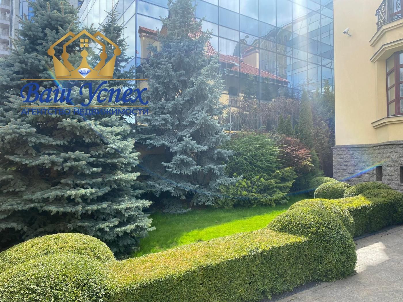 Продажа дома в центре Киева.  Ботанического сада.