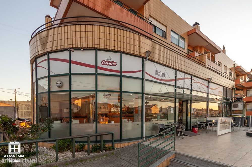 Estabelecimento Comercial em Lourosa, Santa Maria Feira - Exclusivo