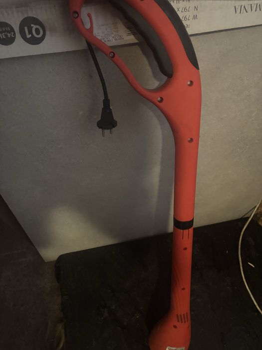 Podkaszarka elektryczna