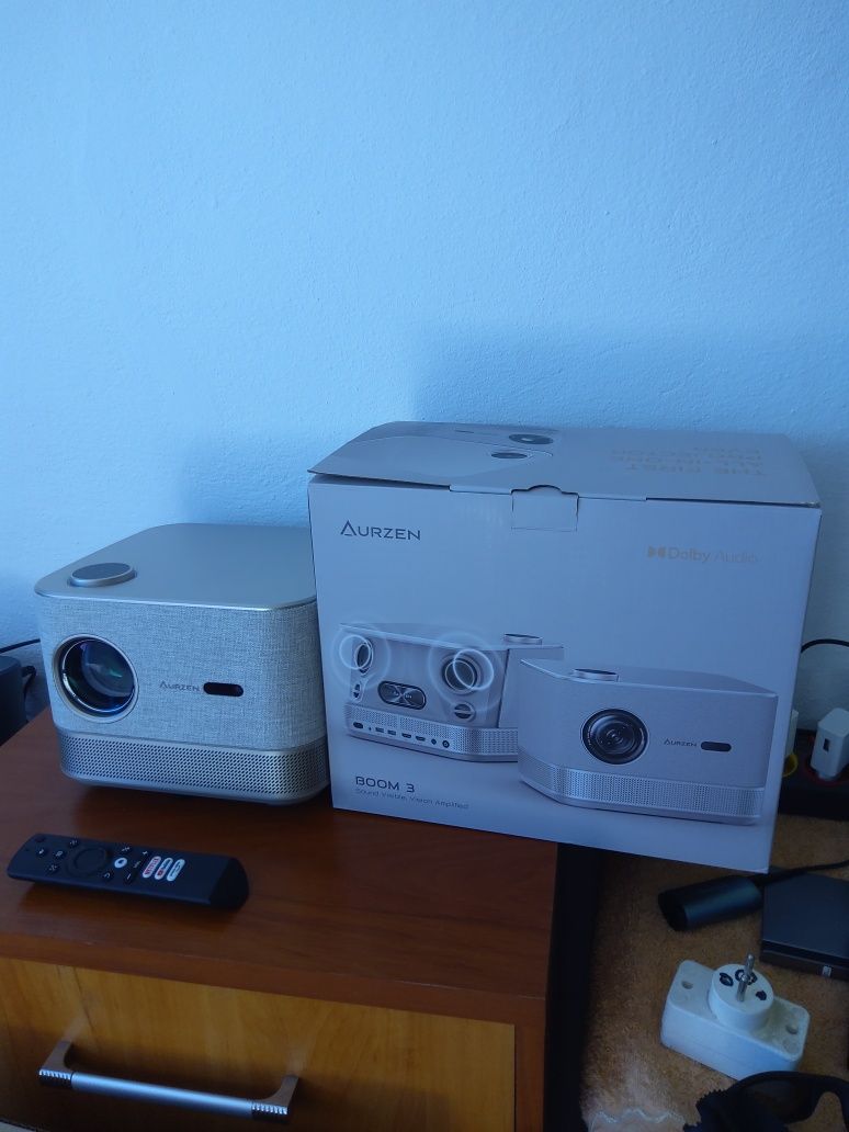 Projektor Aurzen boom 3