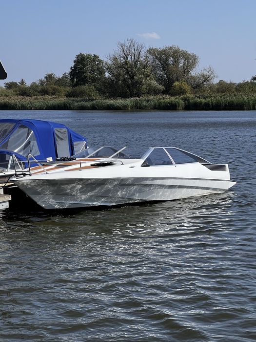 Łódź motorowa Motorówka Bayliner COBRA 2250 5.7 V8 przyczepa