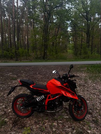 KTM Duke 390. 2025. Jak nowy.