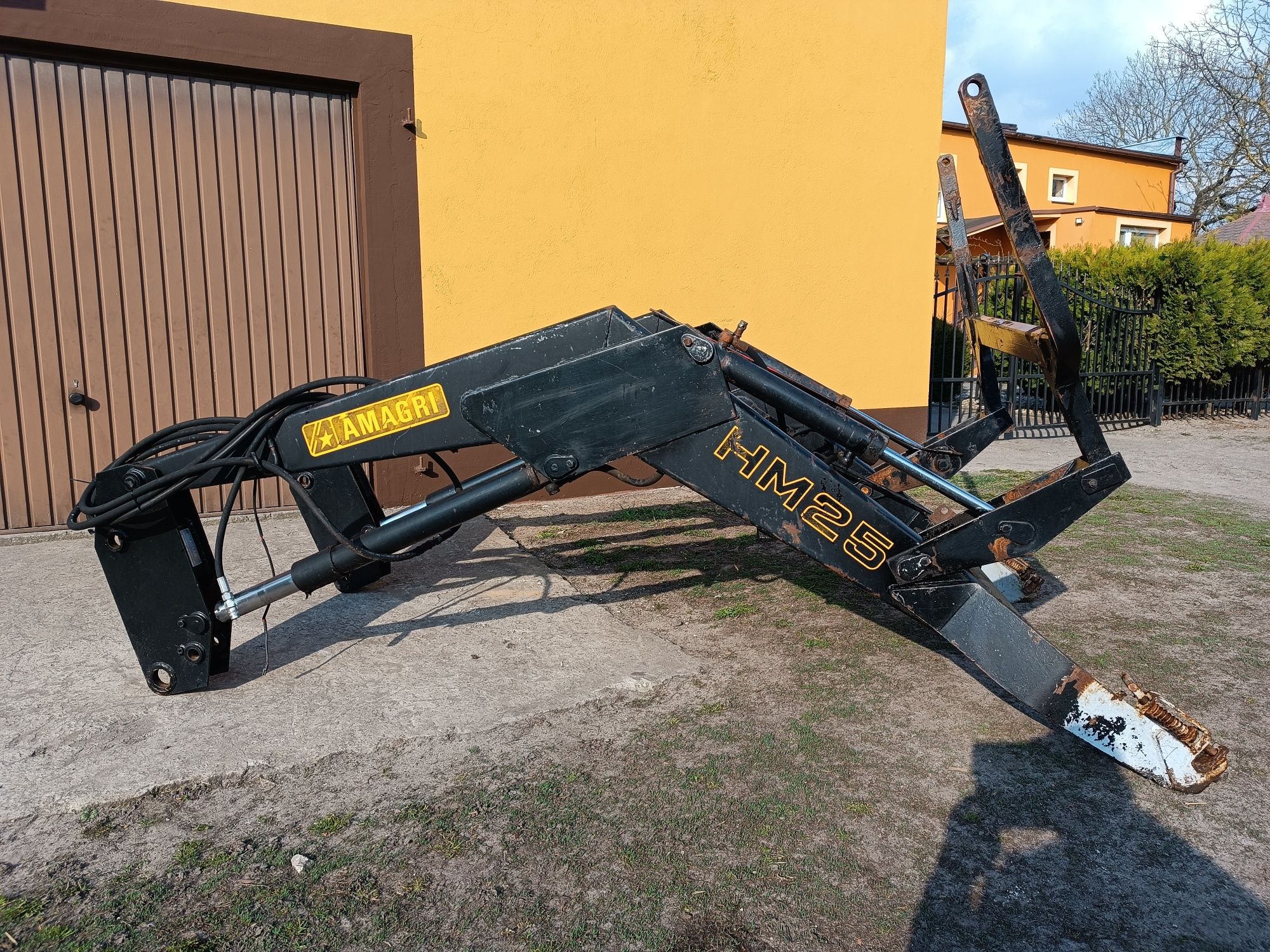 Ładowacz czołowy Amagri HM 25 Ursus C 385,914,1224 itp.