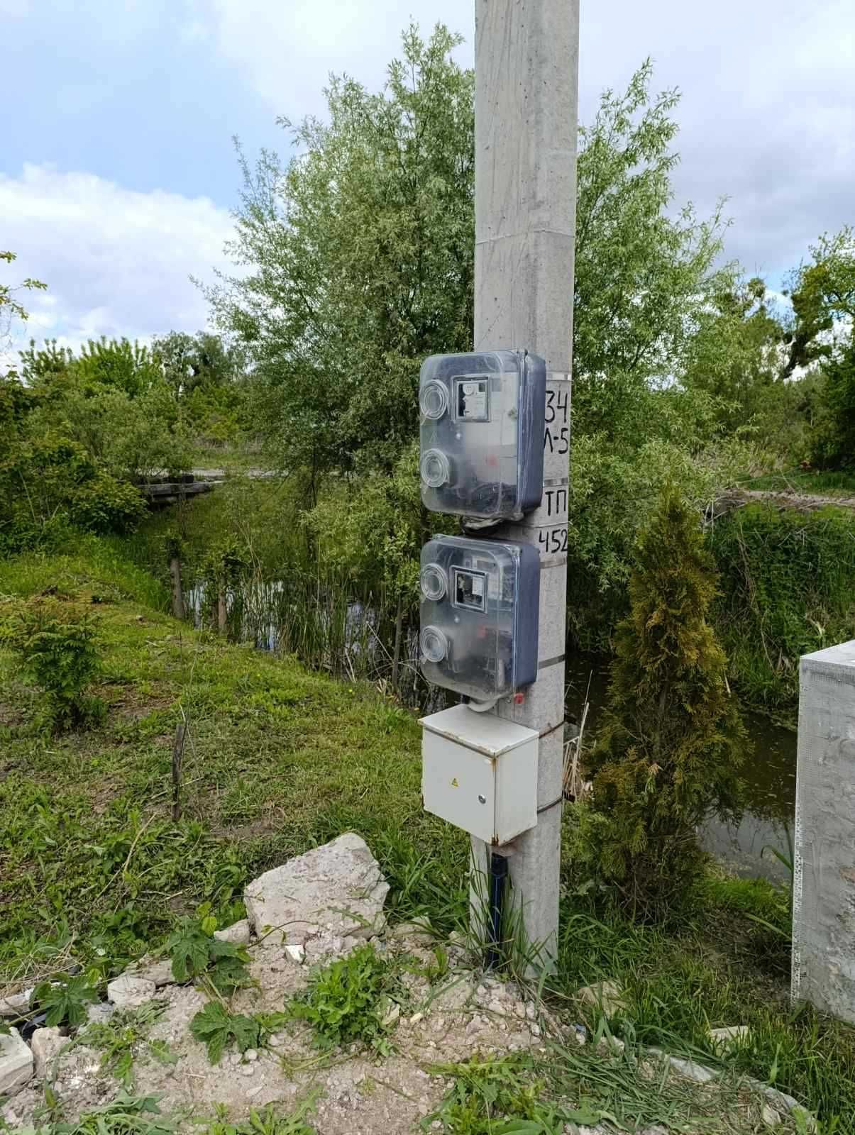 Тарасівка 7 соток з фундаментом 10*10 та підведеними комунікаціями.