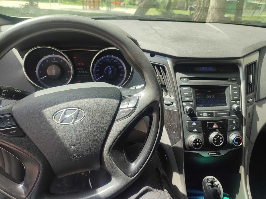 Hyundai Sonata 2013 (2.0 бензин)