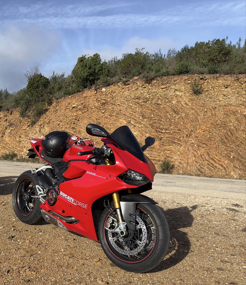Ducati Panigale 1199S - Desmo feita
