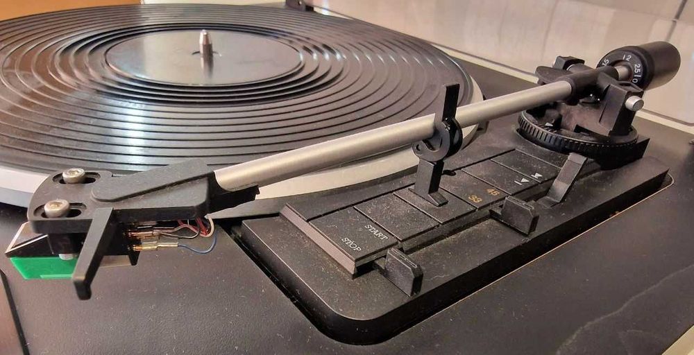 Проигрыватель винила Dual CS 435