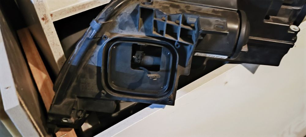 Farol bi xenon drt Zafira C original