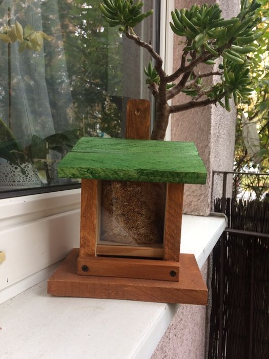 Karmiki budki itp dla ptakow i owadow