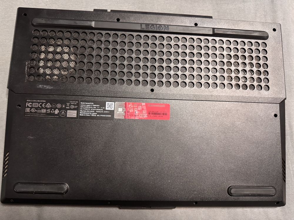 Laptop gamingowy Legion 81y6