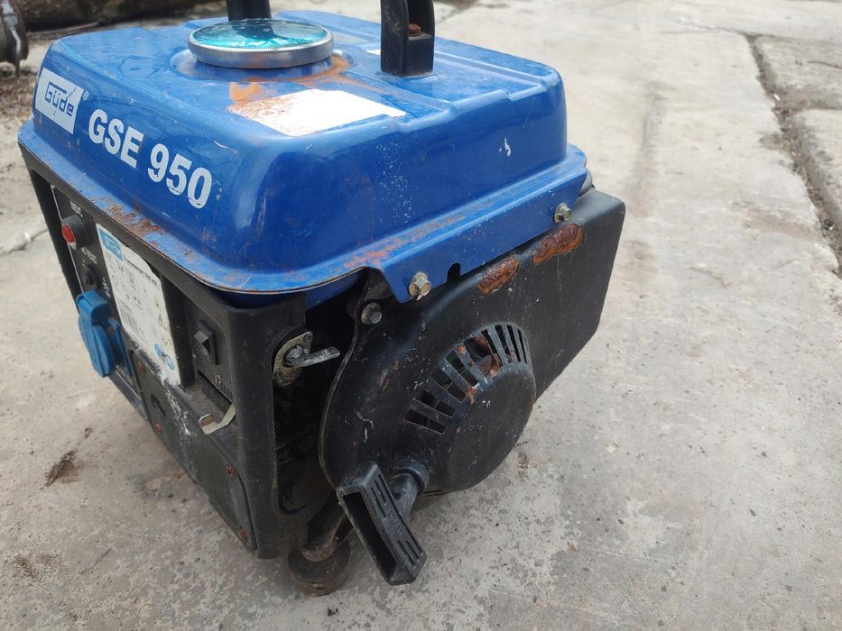 Stary agregat prądotwórczy GUDE GSE 950