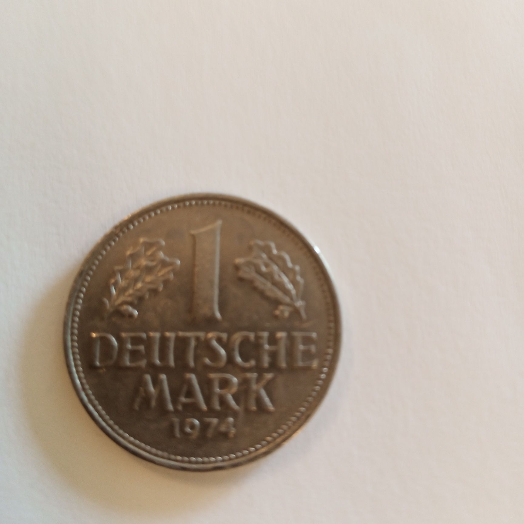 Монета 1 Deutsche Mark 1974 года выпуска