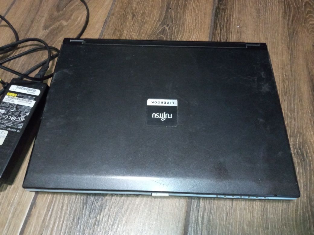 Ноутбук Fujitsu s 6420