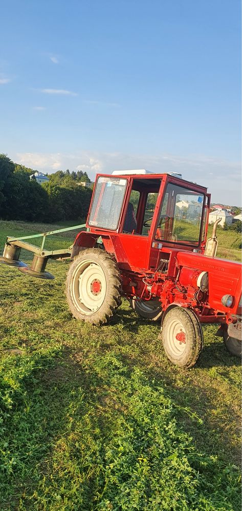Продам трактор т 25