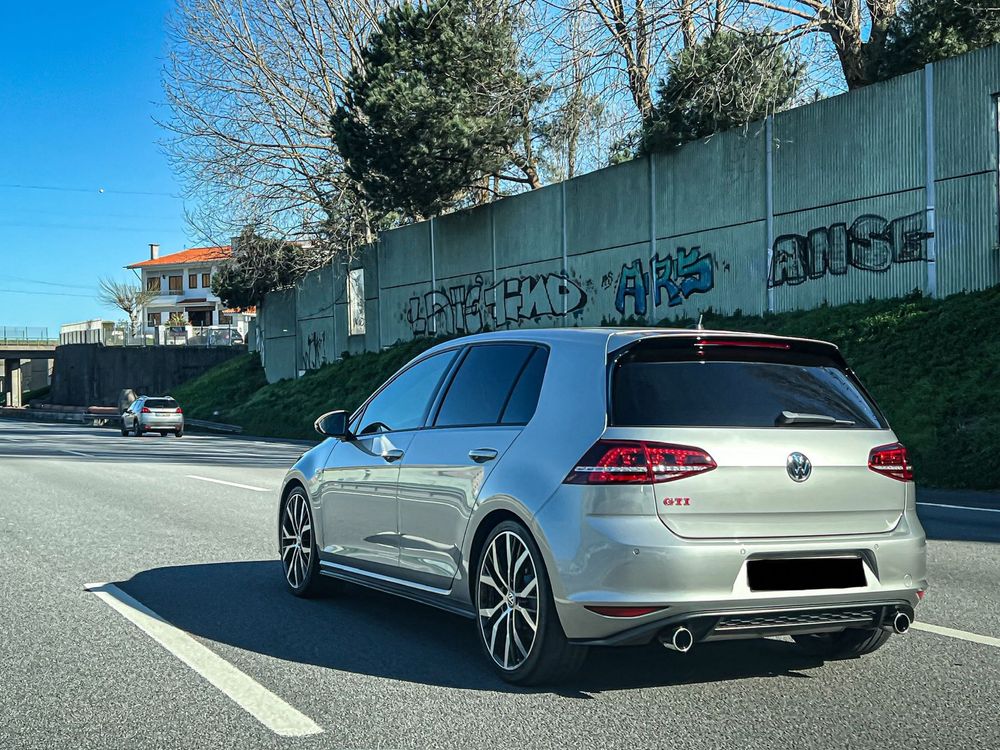 VW Golf GTI Performance DSG