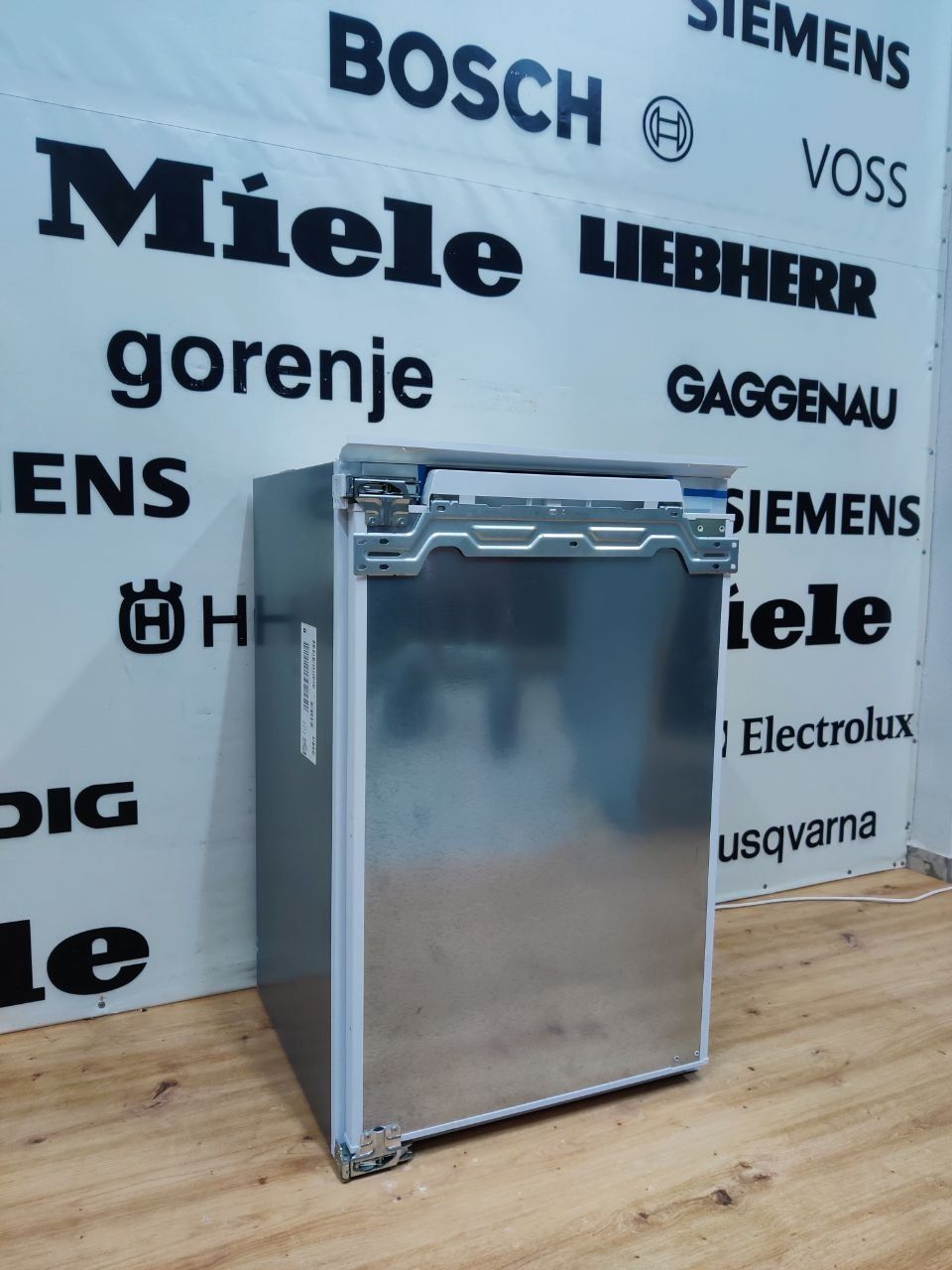 Вбудований холодильник Miele™ K 7103 D Selection. 87cm. Germany. 2022