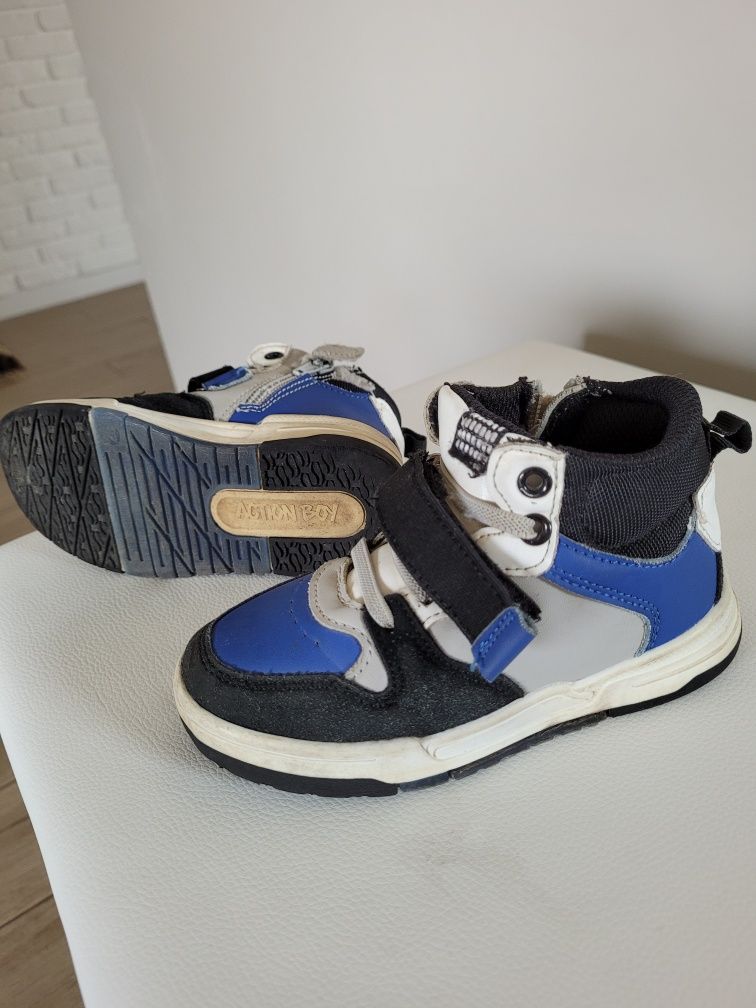 Buty jesienne chłopięce 26
