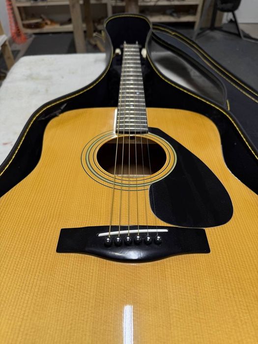 Гітара Ямаха fg400