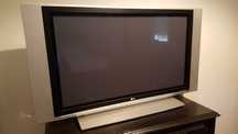 TV Plasma LG modelo RZ-42PX11 - 42" - Avariado