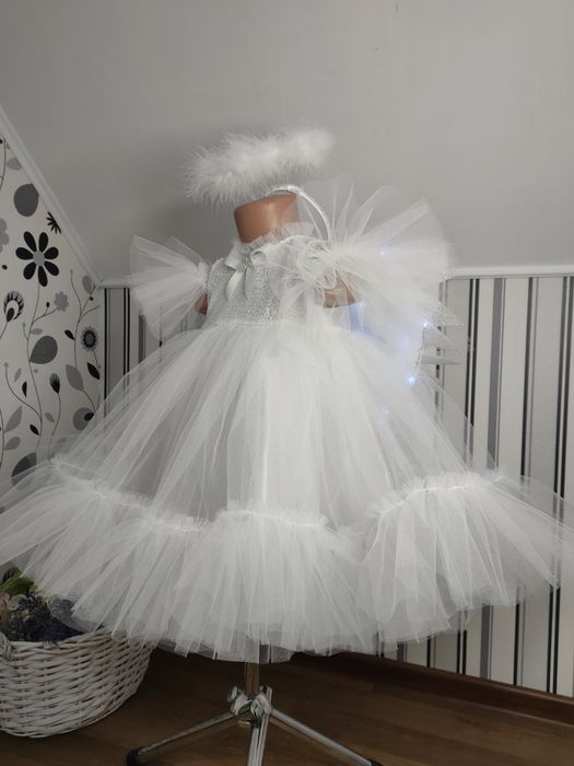 Прокат костюмів для свята дитині