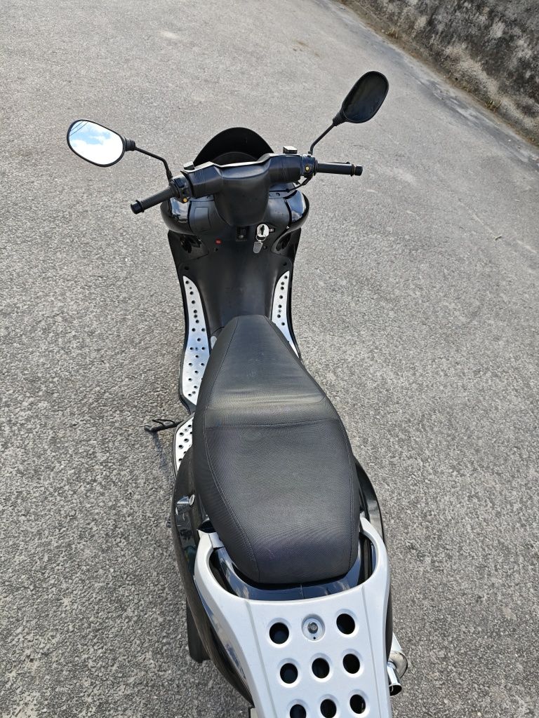 Vendo Moto Pronta a andar