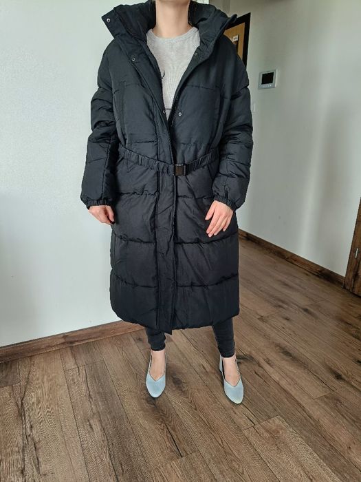 Kurtka zimowa czarna ocieplana duża 48 4XL Bonprix długa