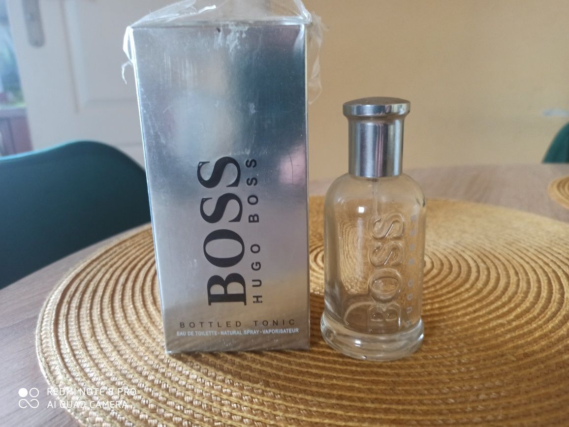 Pusta butelka, Hugo Boss