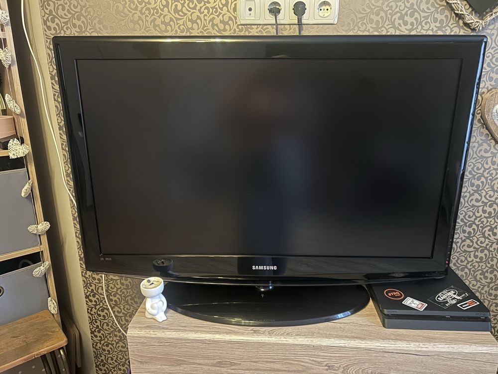 Телевізор samsung le40r81bx