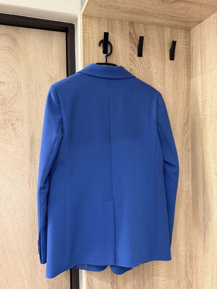Костюм Fashionista, піджак та юбка XS