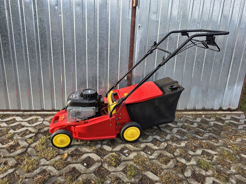 Kosiarka spalinowa WOLF GARTEN z napędem silnik Brigss&Stratton 450.