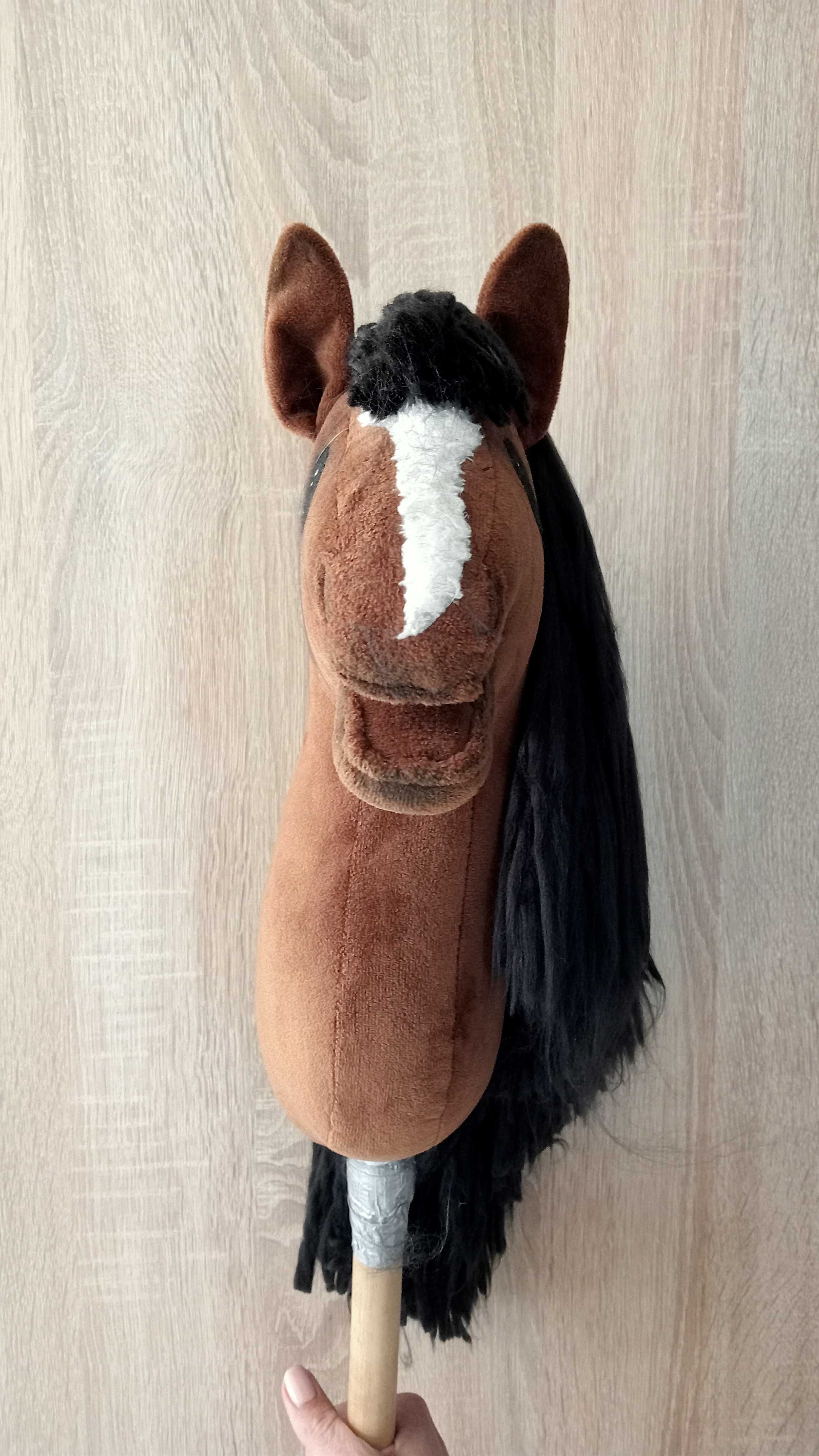 hobby horse Gniady z miękką grzywą