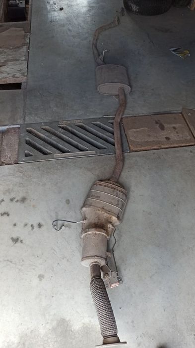 Выхлопная труба в сборе Renault Duster