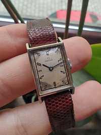 Zegarek na rękę Omega lata 1930