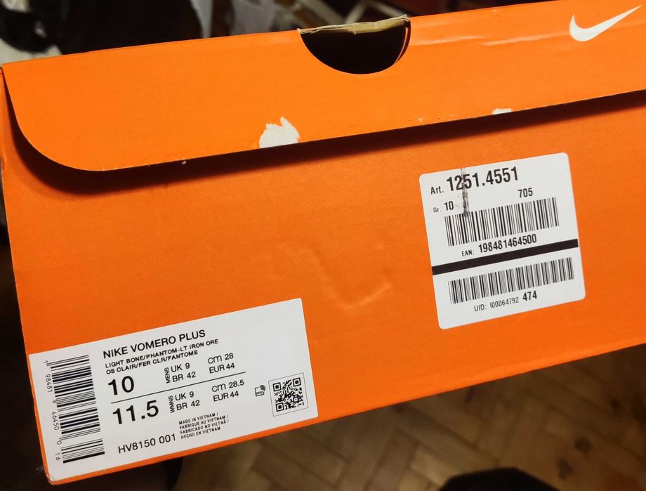Nike Vomero Plus 44