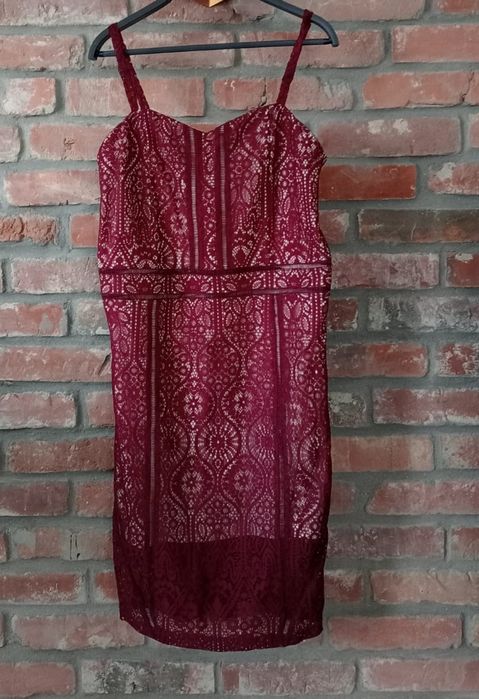 bordowa koronkowa sukienka 44/XXL