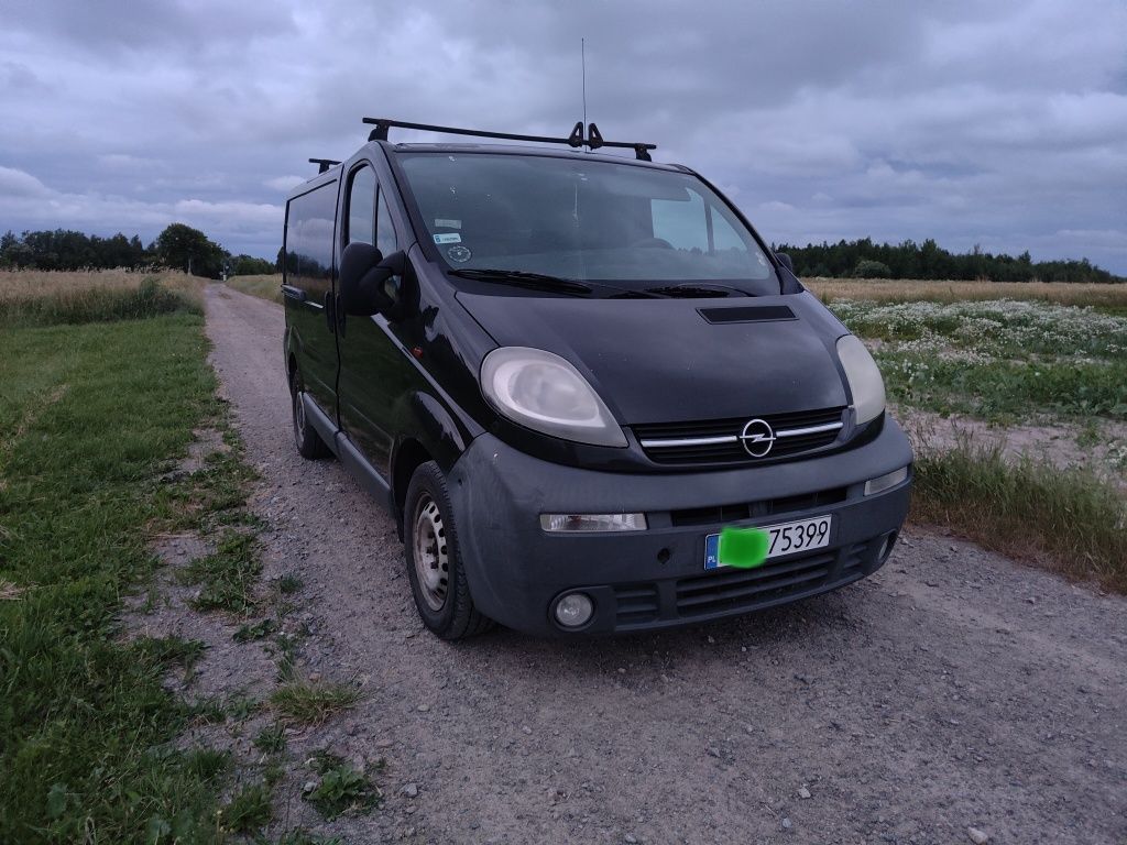 Opel Vivaro 1.9 DTi 2003r HAK Radio Android WEBASTO ZAMIANA