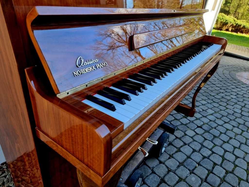 Pianino Nordiska Classica 112cm RENNER 1977r CIEMNY BRĄZOWY połysk