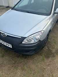 Hyundai i30  2010 1.4 benzyna uszkodzony