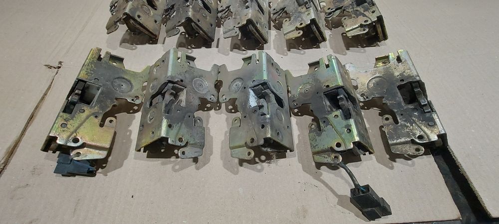 Замки дверей Mercedes Sprinter Vito 638 Volkswagen LT