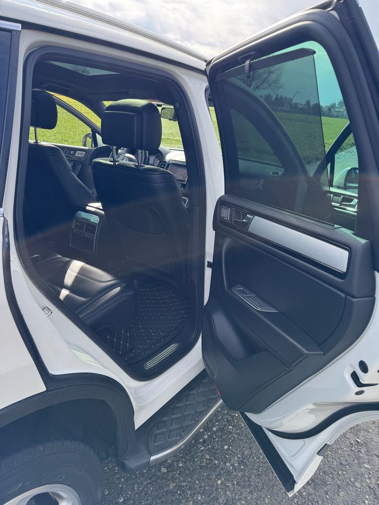 VW Touareg 3.0 Швейцарія