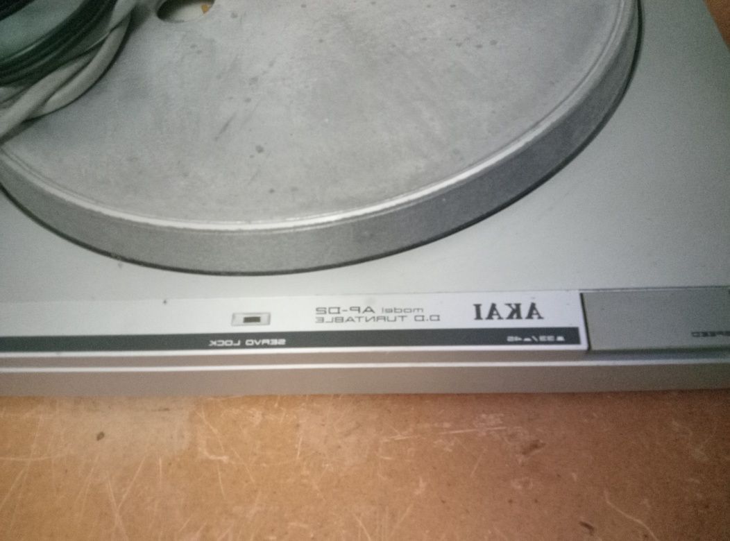 Leitor de vinyl AKAI AP-D2