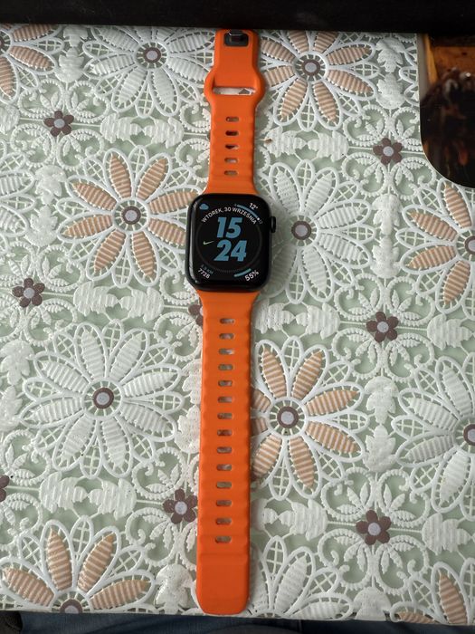 Apple Watch series 7 45mm GPS