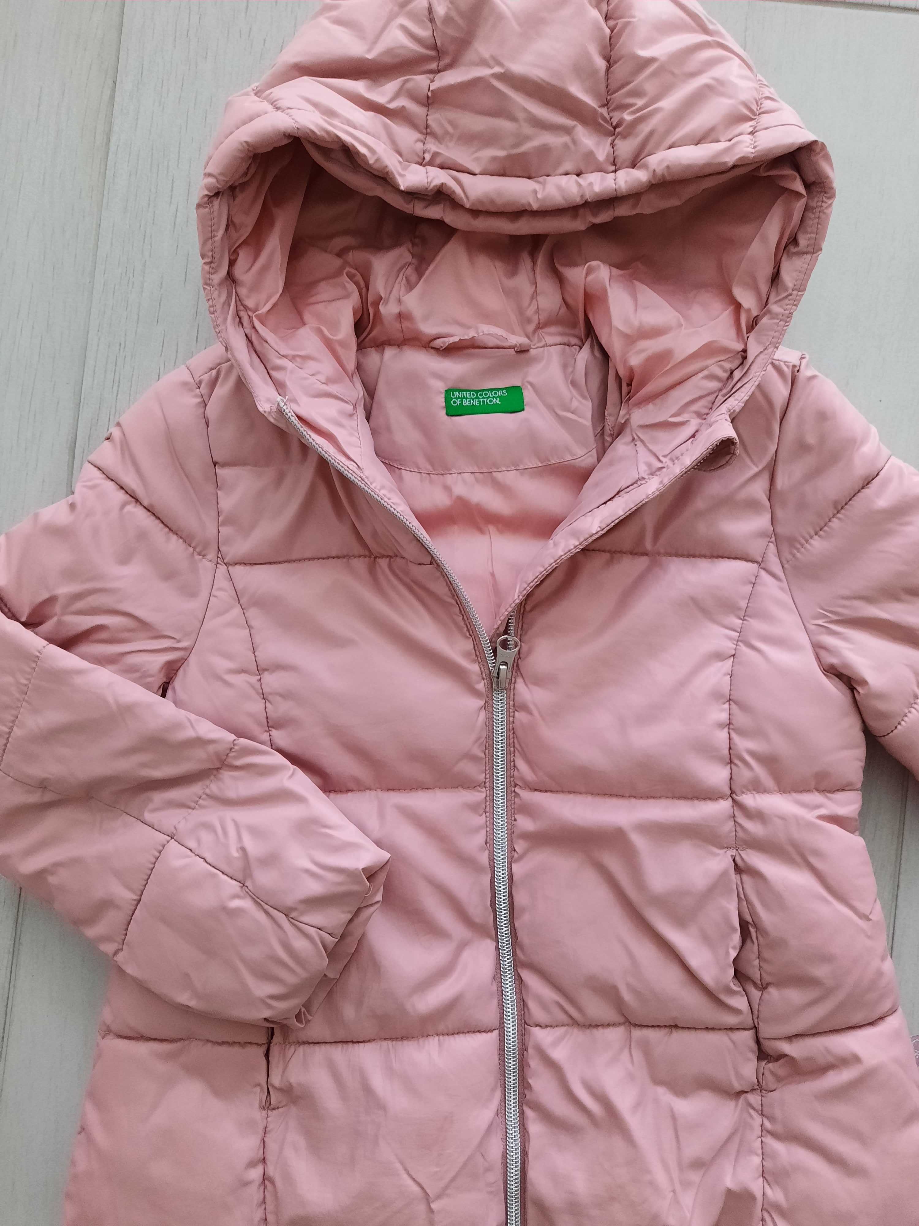 Яркая демисезонная курточка на девочку 6-7 лет