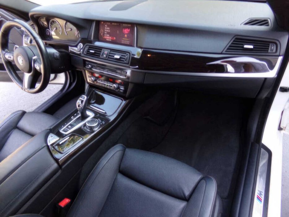 BMW 5 Series 535i      2016