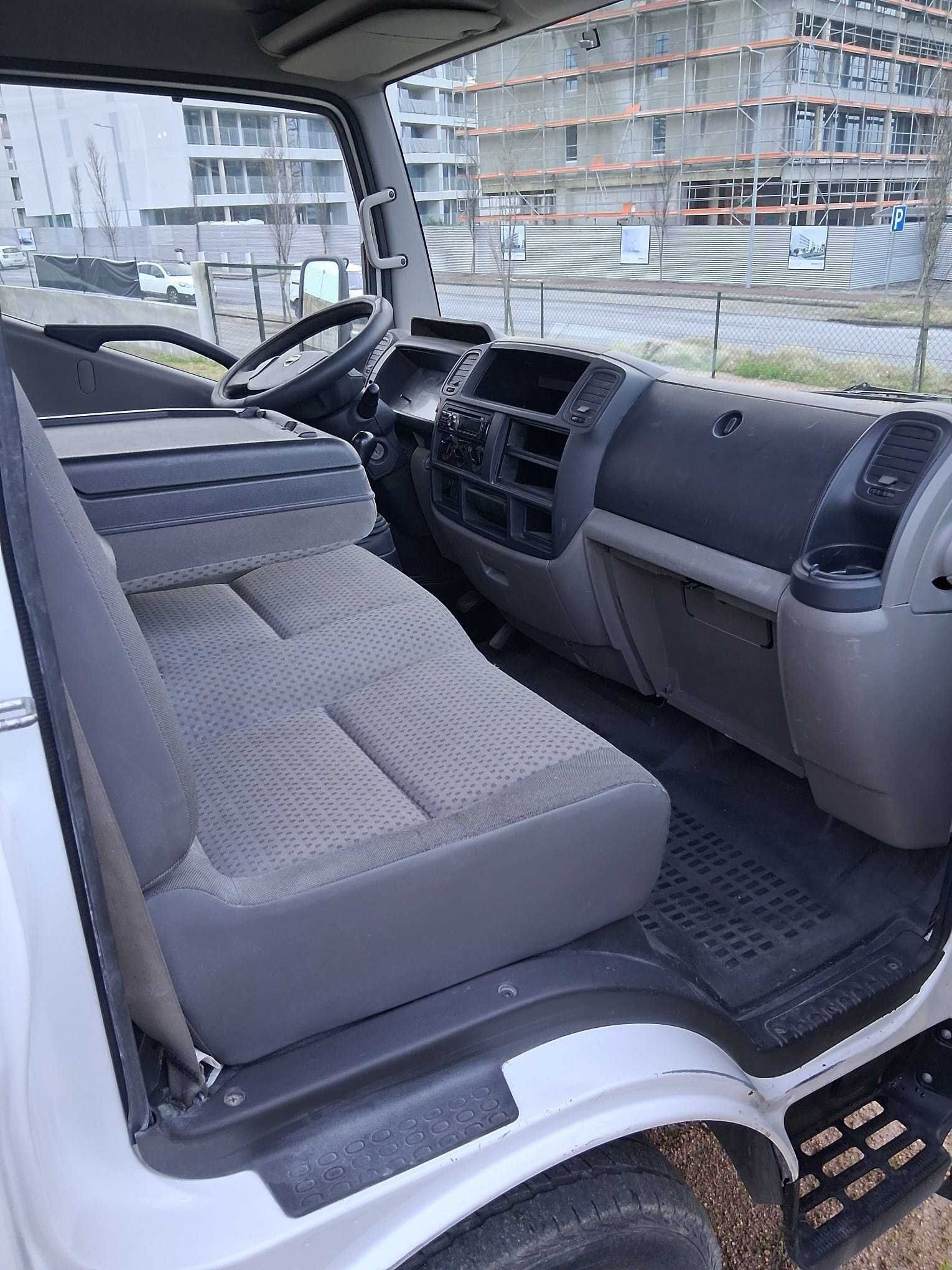 Nissan Cabstar 35.11