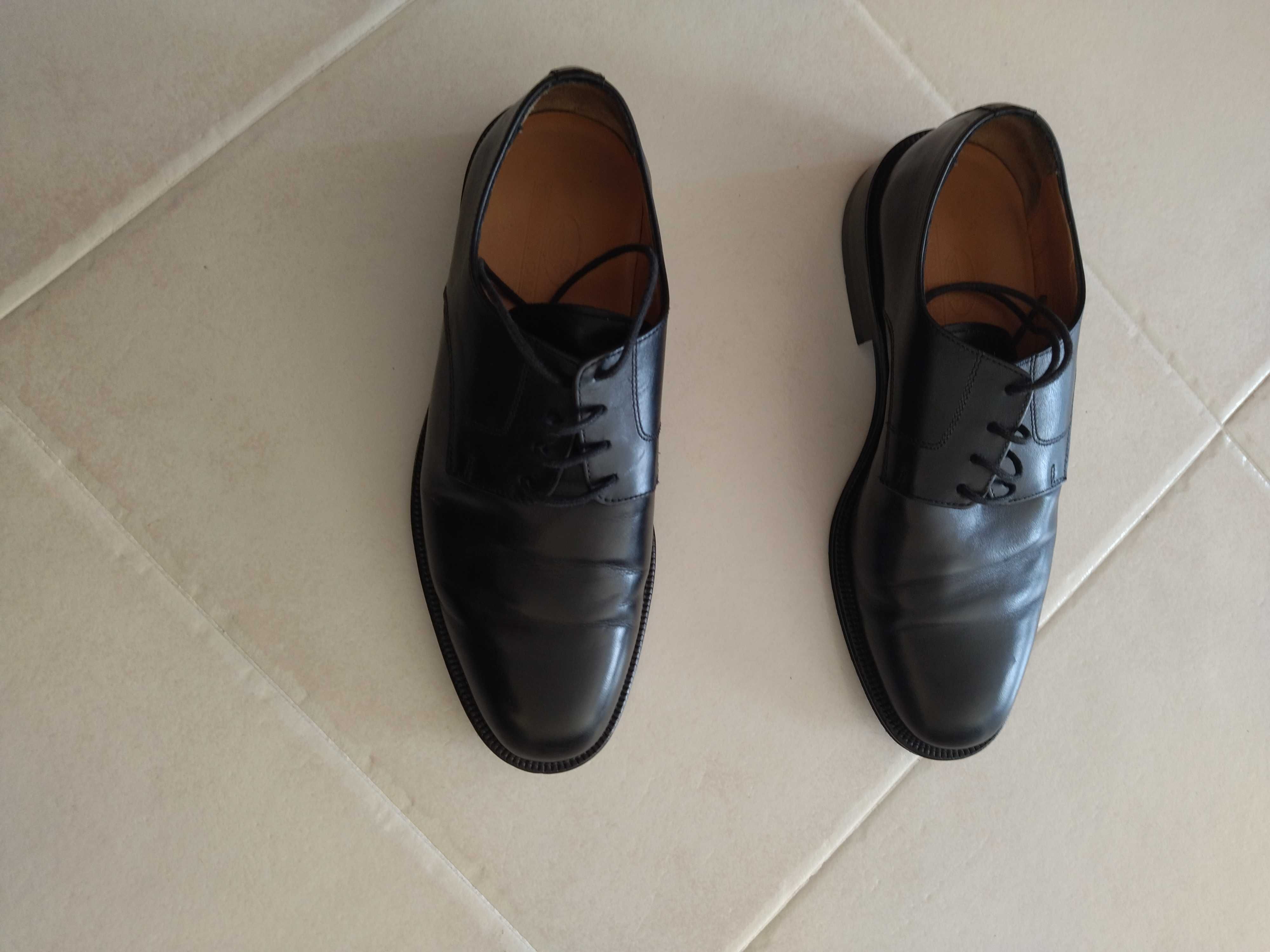 Sapatos de Clássicos de Pele - Marca Giovanni Galli - Tamanho 39