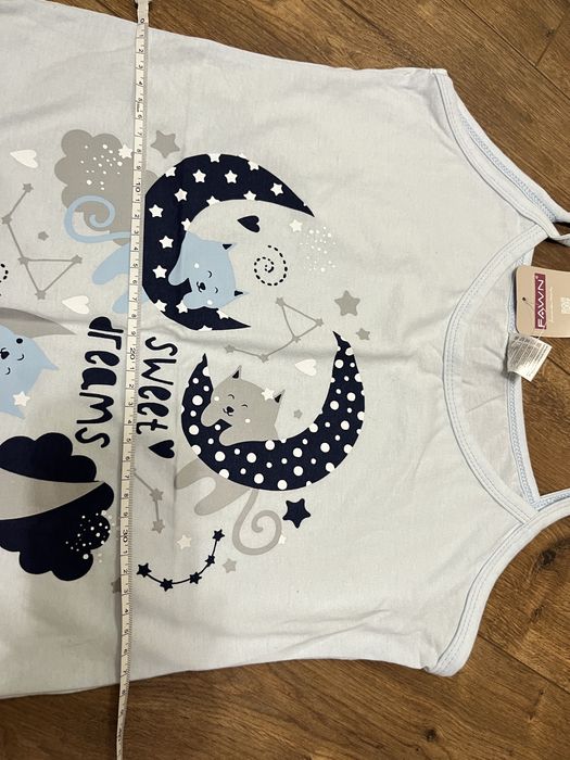 Нова піжамка для дівчинки