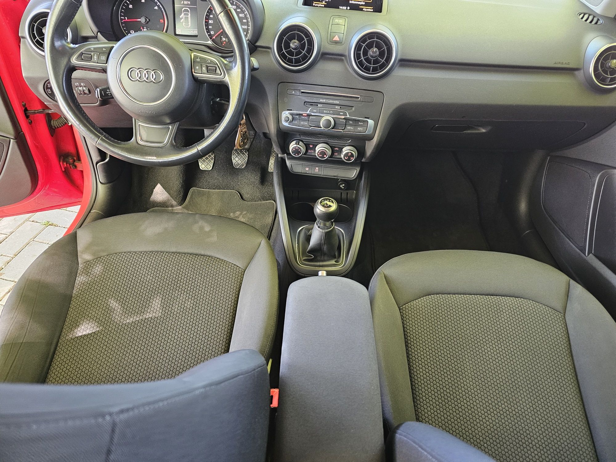 Audi a 1 disel  com 163000km