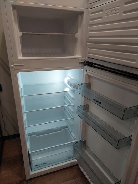 Холодильник Vestfrost