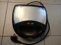 Opiekacz sandwich toster Manta